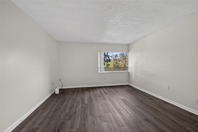 711 N Pine Island Road, Plantation, FL 33324