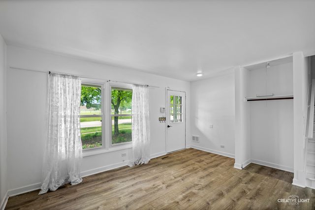 110 Delaware Drive, Bolingbrook, IL 60440