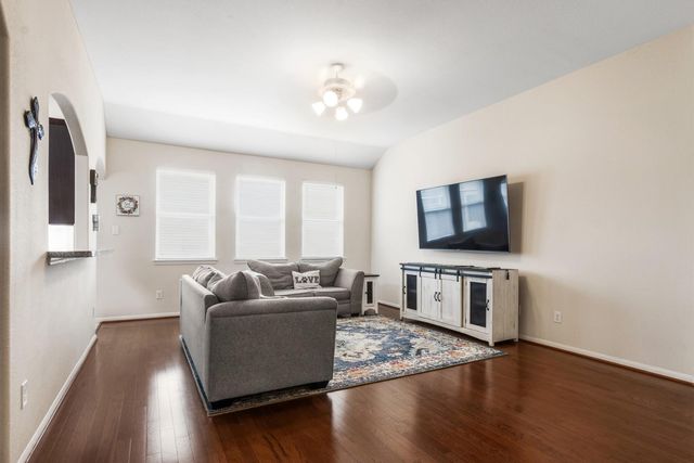 1486 Foshee Court, Alvin, TX 77511