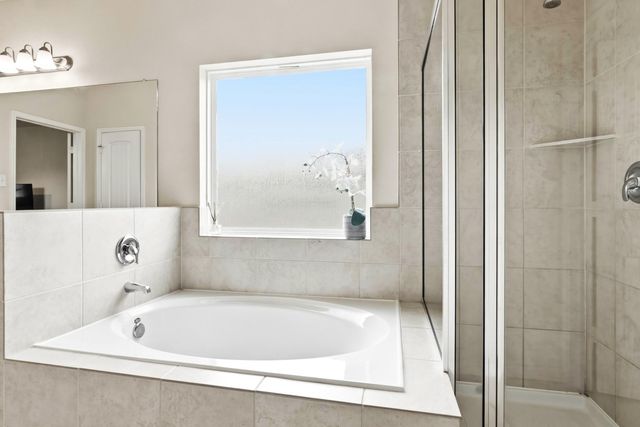 1486 Foshee Court, Alvin, TX 77511