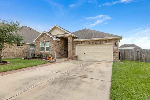 1486 Foshee Court, Alvin, TX 77511