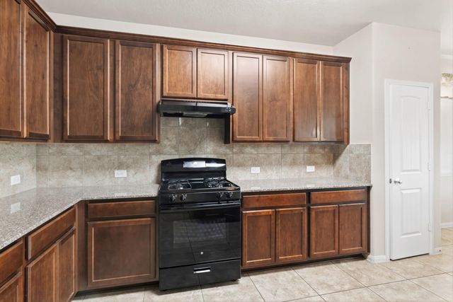 1486 Foshee Court, Alvin, TX 77511