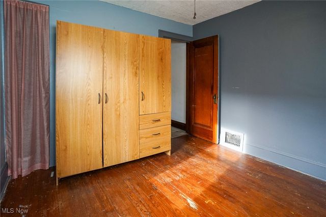 718 Virginia Avenue, Akron, OH 44306