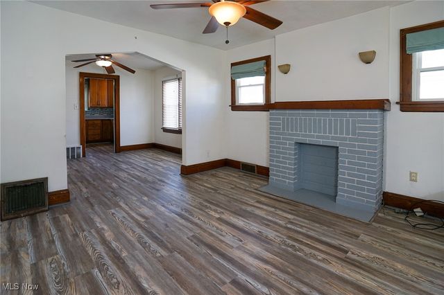 718 Virginia Avenue, Akron, OH 44306