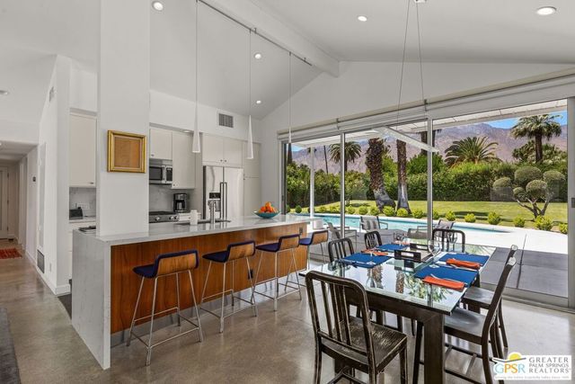 541 N Cantera Circle, Palm Springs, CA 92262