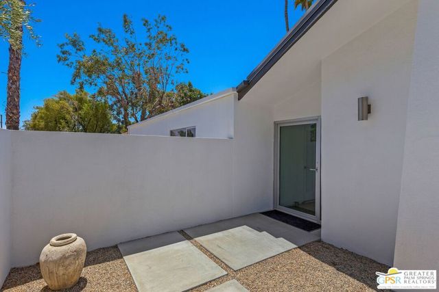 541 N Cantera Circle, Palm Springs, CA 92262