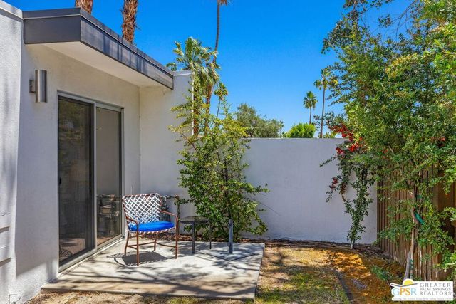 541 N Cantera Circle, Palm Springs, CA 92262