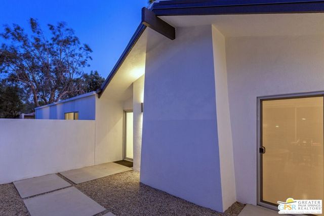 541 N Cantera Circle, Palm Springs, CA 92262