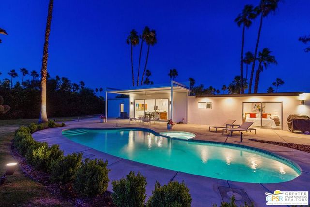 541 N Cantera Circle, Palm Springs, CA 92262