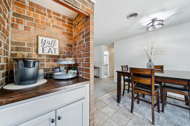 36283 E 121st Street S, Coweta, OK 74429