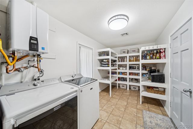 36283 E 121st Street S, Coweta, OK 74429