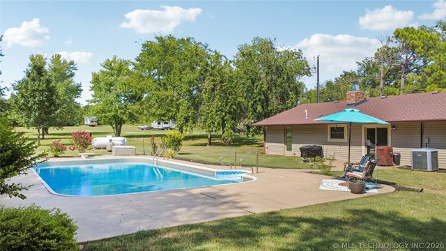 36283 E 121st Street S, Coweta, OK 74429