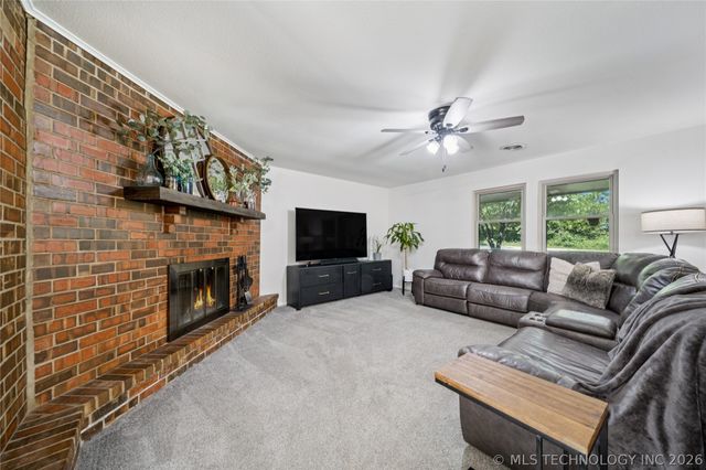36283 E 121st Street S, Coweta, OK 74429