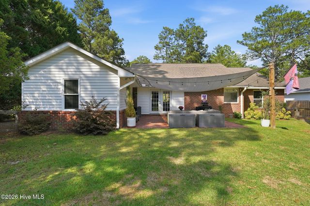 15 Mcleod Road, Pinehurst, NC 28374