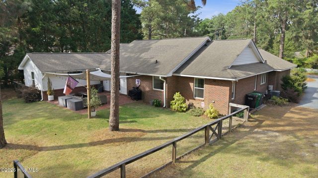 15 Mcleod Road, Pinehurst, NC 28374
