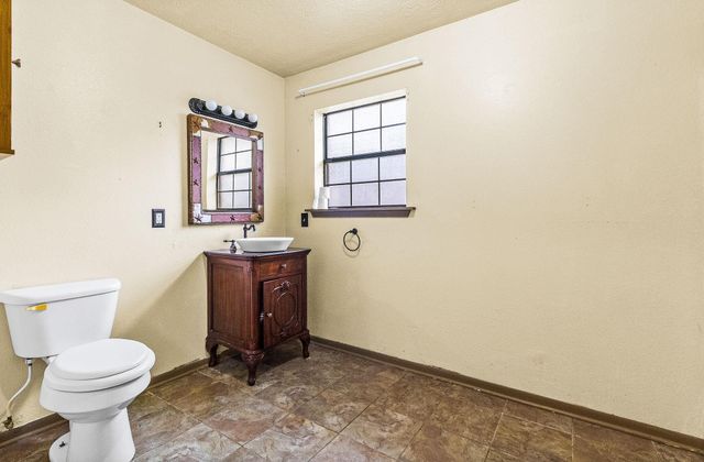 210 Kathy Lane, Livingston, TX 77351
