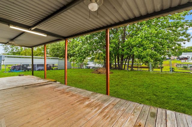 210 Kathy Lane, Livingston, TX 77351