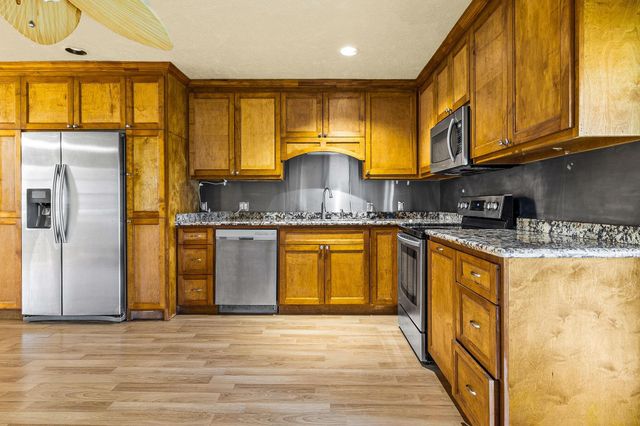 210 Kathy Lane, Livingston, TX 77351