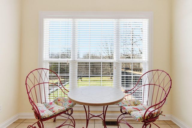 180 Lakeshore Circle, Georgetown, KY 40324