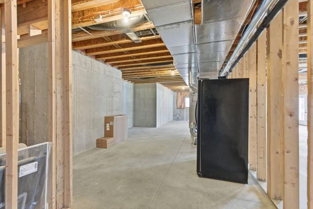 180 Lakeshore Circle, Georgetown, KY 40324