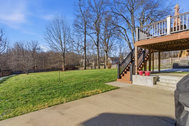 180 Lakeshore Circle, Georgetown, KY 40324