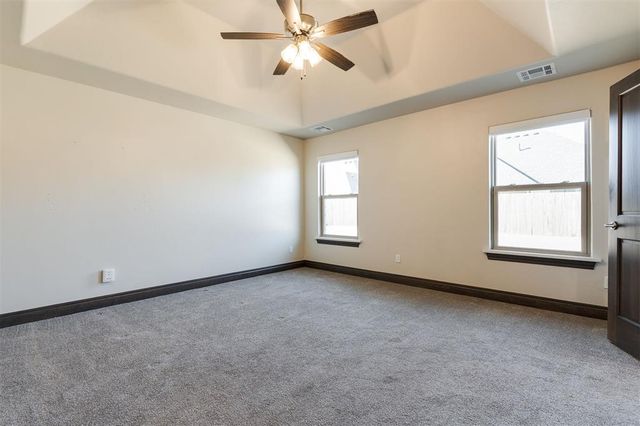 501 Bray Lane, Yukon, OK 73099