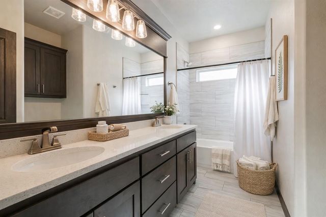 501 Bray Lane, Yukon, OK 73099