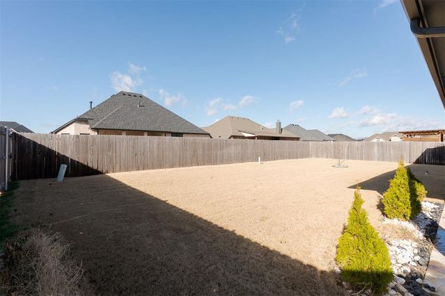 501 Bray Lane, Yukon, OK 73099