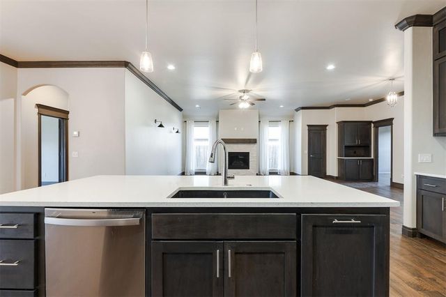 501 Bray Lane, Yukon, OK 73099