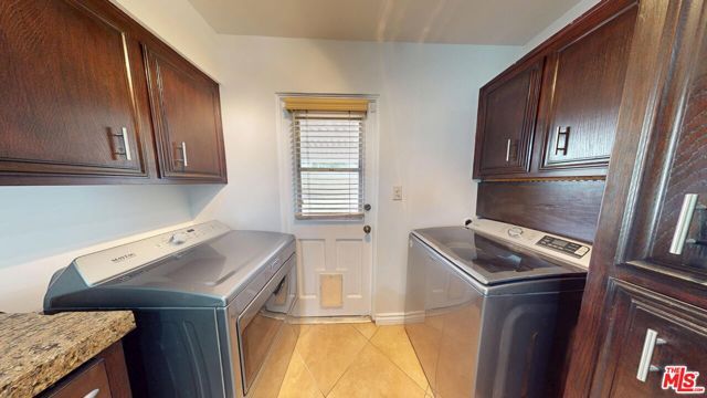 17155 Donmetz Street, Granada Hills (los Angeles), CA 91344