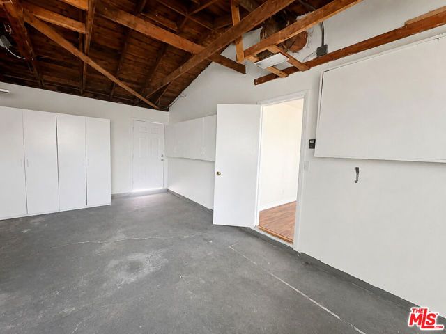 17155 Donmetz Street, Granada Hills (los Angeles), CA 91344