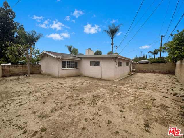 17155 Donmetz Street, Granada Hills (los Angeles), CA 91344