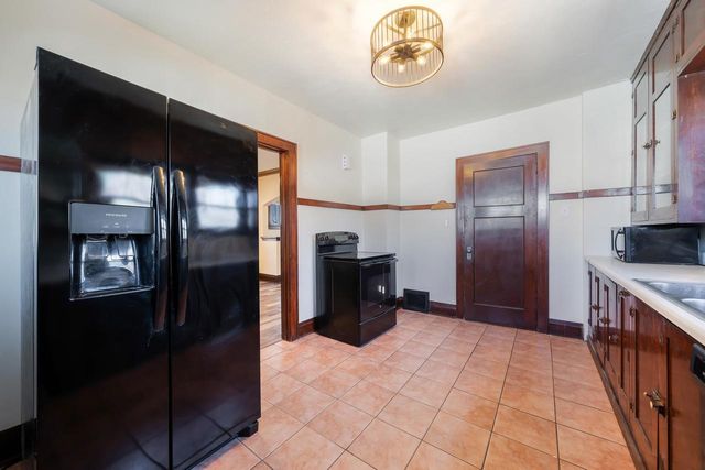 131 BISCHOFF STREET, Fond Du Lac, WI 54935