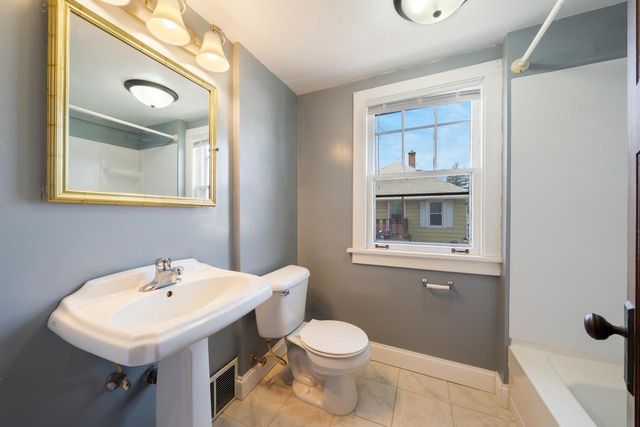 131 BISCHOFF STREET, Fond Du Lac, WI 54935