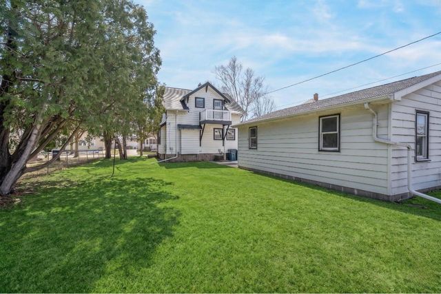 131 BISCHOFF STREET, Fond Du Lac, WI 54935