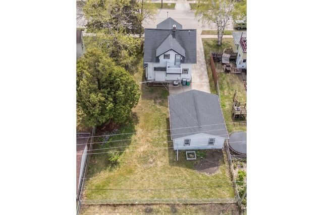 131 BISCHOFF STREET, Fond Du Lac, WI 54935
