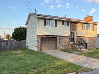 1211 19th Street, Vienna, WV 26105