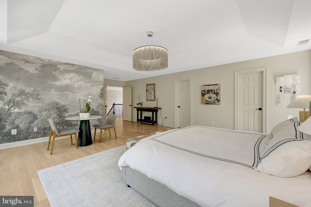 1926 POOLE LN, Mclean, VA 22101