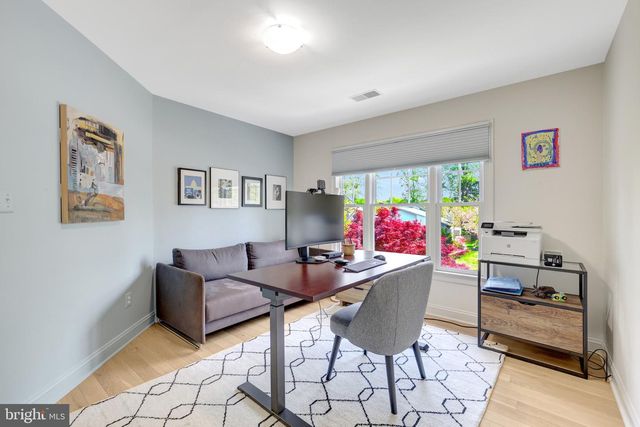 1926 POOLE LN, Mclean, VA 22101