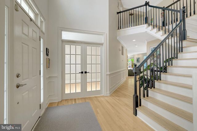 1926 POOLE LN, Mclean, VA 22101