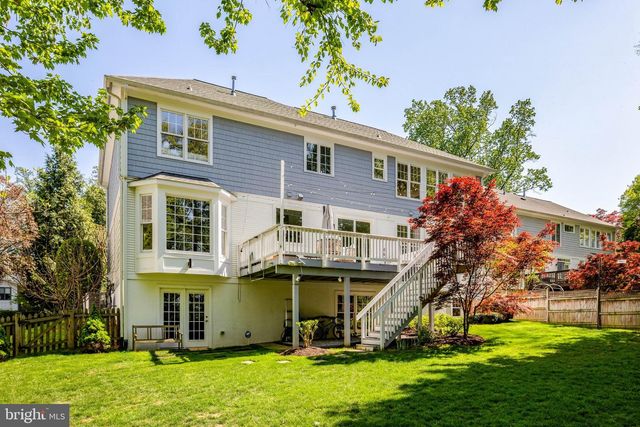 1926 POOLE LN, Mclean, VA 22101