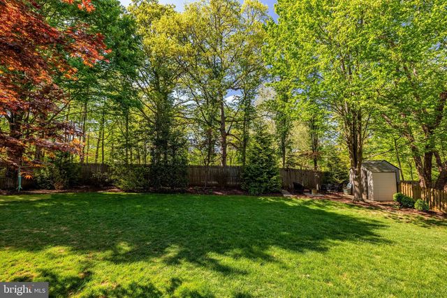 1926 POOLE LN, Mclean, VA 22101