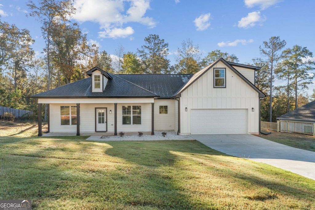 243 Cassidy Trail, Douglasville, GA 30134
