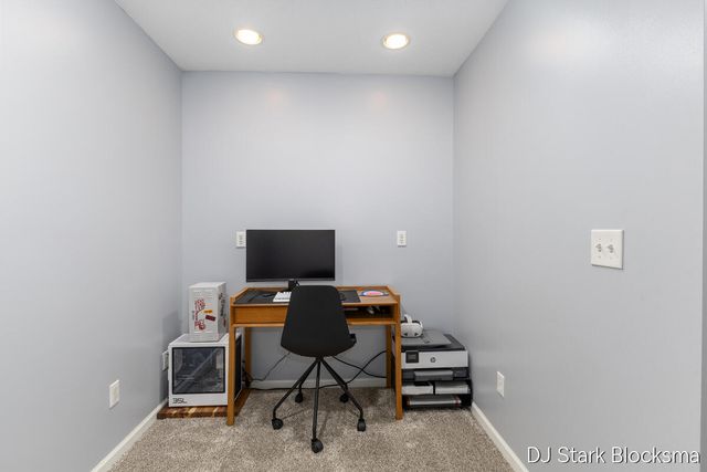 69 Rogue River View Drive NE, Rockford, MI 49341