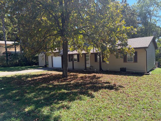 204 Bartley Street, West Plains, MO 65775