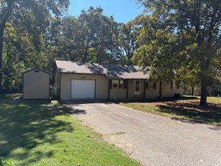 204 Bartley Street, West Plains, MO 65775