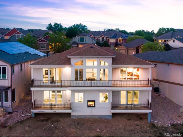 4833 Prairie Vista Dr, Fort Collins, CO 80526