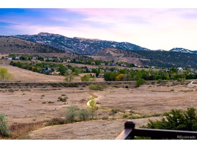 4833 Prairie Vista Dr, Fort Collins, CO 80526