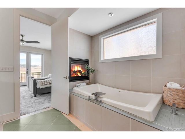 4833 Prairie Vista Dr, Fort Collins, CO 80526