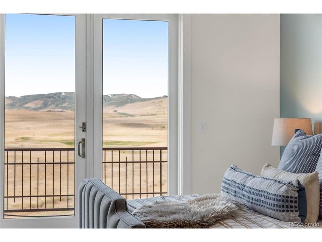 4833 Prairie Vista Dr, Fort Collins, CO 80526